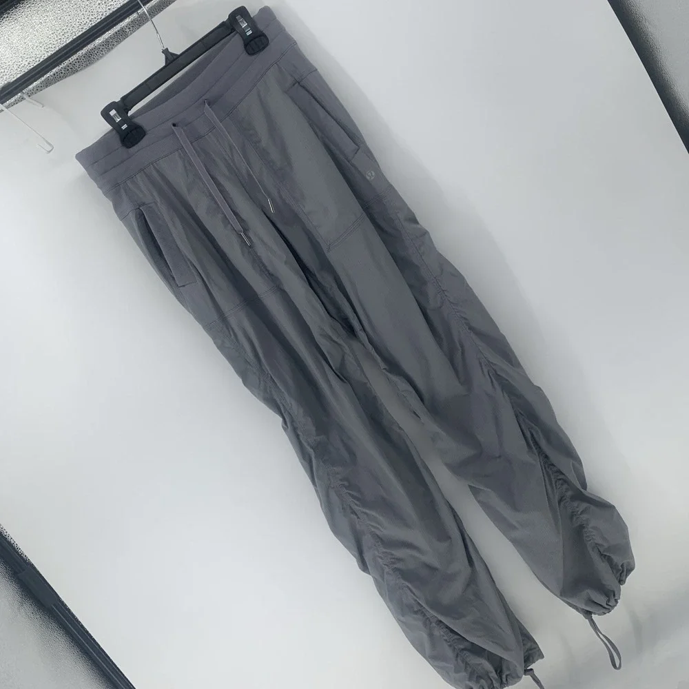 Lululemon Women's Pants Studio Ruched Gray  Size 4 Drawstring Hem Athletic